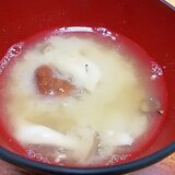 蕎麦の実のゆで汁でキノコのお味噌汁